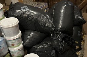 Zollfahndungsamt Frankfurt am Main: ZOLL-F: Lager f&uuml;r unversteuerte Tabakwaren aufgesp&uuml;rt - Frankfurter Zollfahndung vollstreckt Haftbefehle