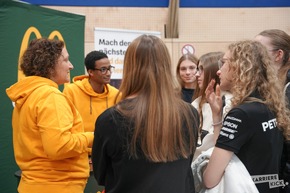 Großes Interesse bei „Karriere-Kick“ in Lebach: Über 800 Schüler erkunden ihre berufliche Zukunft