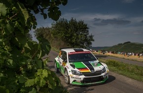 Skoda Auto Deutschland GmbH: Sieg-Hattrick für den SKODA Fabia R5 in der Rallye-WM - Kreim landet auf Platz acht (FOTO)
