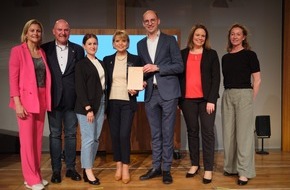 Lidl: Lidl erhält Deutschen Preis für Unternehmensengagement / Gemeinsam mit brotZeit e.V. macht sich Lidl für Chancengerechtigkeit unter Kindern stark