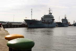 Deutsche Marine: Pressemeldung/ Pressetermin: R(h)ein in den UNIFIL-Einsatz - Versorgungsschiff verlässt Kiel Richtung Libanon