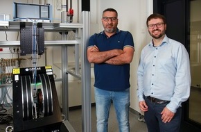 Rheinland-Pfälzische Technische Universität Kaiserslautern-Landau (RPTU): Studie: Magnetische Heterostruktur erzeugt höhere Frequenzen zur Informationsverarbeitung