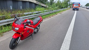 Freiwillige Feuerwehr der Gemeinde Sonsbeck: FW Sonsbeck: Zwei Eins&auml;tze: Sturmschaden und Verkehrsunfall auf der A57
