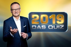 ARD Das Erste: Das Erste / "2019 - Das Quiz": Frank Plasbergs großer Jahresrückblick zum Mitraten und Mitspielen am Montag, 30. Dezember 2019, um 20:15 Uhr im Ersten