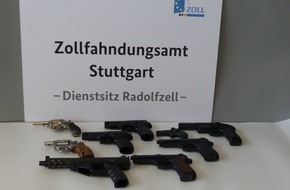 Zollfahndungsamt Stuttgart: ZOLL-S: Gemeinsame Pressemitteilung der Staatsanwaltschaft Ellwangen und des Zollfahndungsamts Stuttgart - Zollfahnder entdecken Waffenarsenal