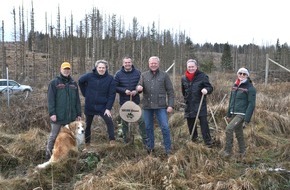 fit4future foundation: fit4future natur pflanzt 500.000-sten Baum / "Wald muss als wertvoller Lebensraum und Klimaschützer für zukünftige Generationen erhalten werden"