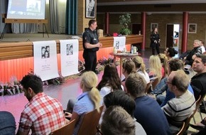 Polizeiinspektion Nienburg / Schaumburg: POL-NI: Verkehrssicherheitstag an den Berufsbildenden Schulen -Bilder im Download-