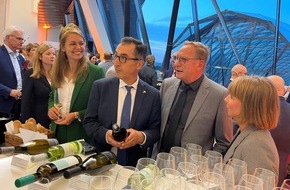 Deutscher Raiffeisenverband: DRV warnt vor verheerenden Folgen durch SUR / Genossenschaften trotzen Herausforderungen: Weinjahrgang 2023 wird sehr gut