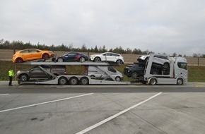 Polizeiinspektion Delmenhorst / Oldenburg - Land / Wesermarsch: POL-DEL: Autobahnpolizei Ahlhorn: Autotransporter mit Überlänge auf der A1 im Bereich der Gemeinde Großenkneten und Lohne unterwegs