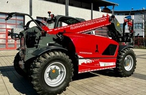 Feuerwehr Bergisch Gladbach: FW-GL: Feuerwehr Bergisch Gladbach stellt Teleskopladerfahrzeug in Dienst