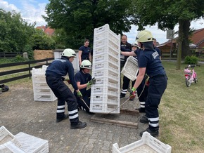 FW Lehrte: Moorwettkämpfe der Lehrter Feuerwehren mit Heiratsantrag