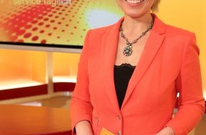 ZDF: Andrea Ballschuh feiert Zehnjähriges / Seit einem Jahrzehnt für ZDF-Magazin "Volle Kanne" im Einsatz (BILD)