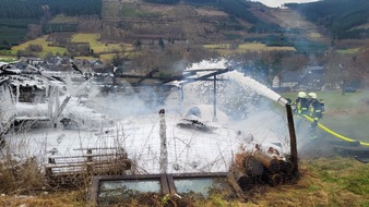 FW-OE: Scheunenbrand in Saalhausen