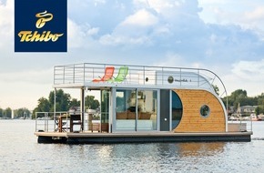 Tchibo GmbH: Leinen los! Hausboote ab Dienstag bei Tchibo (FOTO)