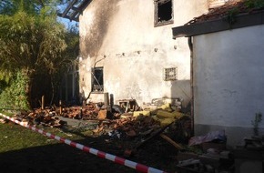 Polizeipräsidium Freiburg: POL-FR: Heitersheim - Brand in der Vogesenstraße