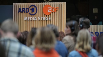 ZDF: ARD und ZDF auf der re:publica 2026 / &Ouml;ffentlich-rechtlicher Auftrag im digitalen Wandel: Intendanten Hager und Himmler im Panel