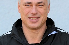 Hotel AVIVA**** make friends: Toni Polster und LASK Juniors logieren im Hotel AVIVA**** - BILD