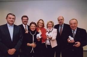 Medien-Club München e.V.: Medien-Club München e.V. und Bayerische Sparkassenstiftung vergeben Kinder-Medien-Preis zum zweiten Mal