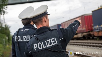 Bundespolizeidirektion München: Bundespolizeidirektion München: Sexuelle Belästigung - 60-Jähriger muss sich vor Haftrichter verantworten