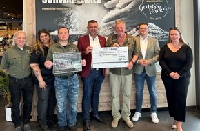 Edeka S&uuml;dwest: Presse-Information: Angel- und Naturschutzverein Weitingen gewinnt beim Wettbewerb zu &bdquo;Unsere Heimat&ldquo;
