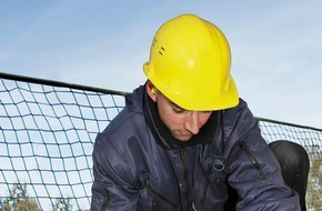BG BAU Berufsgenossenschaft der Bauwirtschaft: Bauwirtschaft: "Absturzunfälle lassen sich vermeiden"