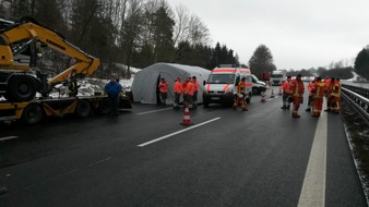 Polizeipräsidium Konstanz: POL-KN: Gefahrgutunfall auf der A 81: zweite Meldung