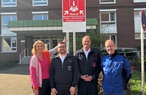 Feuerwehr Leverkusen: FW-LEV: Neue Beschilderung für KIEZ-Notrufstellen