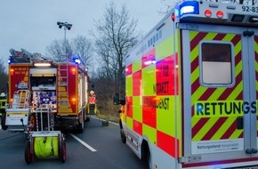 Kreisfeuerwehrverband Rendsburg-Eckernförde: FW-RD: Frontalzusammenstoß auf der K57 bei Kochendorf - 2 schwerverletzte Personen und ein Toter