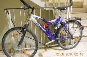 Polizeiinspektion Hameln-Pyrmont/Holzminden: POL-HOL: Diebe bekannt - aber nicht die Geschädigten: Polizei sucht Eigentümer von Fahrrad und Handy