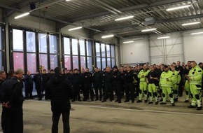 Feuerwehr Bottrop: FW-BOT: Anforderung Bezirksbereitschaft zum Ruhrdeich nach Oberhausen