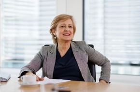 TARGOBANK AG: TARGOBANK Gruppe wächst: Holding kauft Oldenburgische Landesbank AG
