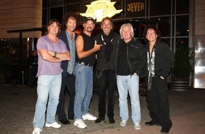 ferryhouse productions GmbH & Co. KG: Smokie präsentieren neues Album in Hamburg (mit Bild)