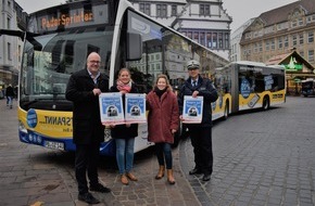 Polizei Paderborn: POL-PB: "Augen auf und Tasche zu!" - Auch auf dem Paderborner Weihnachtsmarkt