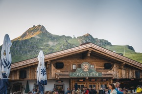 Rein in den kühlen Bergsee: Vollmondschwimmen 2025 in Obertauern