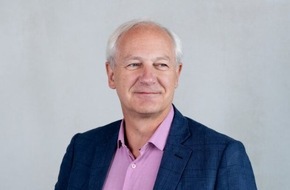 Syntax Systems GmbH & Co. KG: Ralf Sürken, CEO Europe, Syntax: "Der industrielle Mittelstand muss sich jetzt intensiv mit Künstlicher Intelligenz befassen. Wer das versäumt, riskiert die Existenz des Unternehmens."