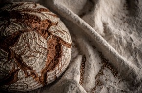 Zentralverband des Deutschen Bäckerhandwerks e.V.: Traditionsreicher Trendsetter: Das Holzofenbrot wird Brot des Jahres 2022
