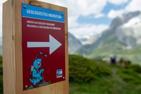 Geologie live am Grossen Aletschgletscher: der neue Geologiesteg Moosfluh ist eröffnet!