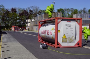 FW Mechernich: ABC-Übung am 26. April 2025 im Chemiepark Knapsack Hürth