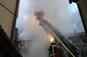 Polizeidirektion Neustadt/Weinstraße: POL-PDNW: Dachstuhlbrand