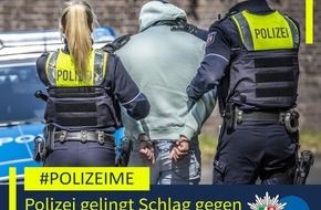 Polizei Mettmann: POL-ME: Schlag gegen professionelle Autodiebe: Polizei kl&auml;rt mindestens zehn Taten und nimmt zwei Tatverd&auml;chtige fest - 2602025