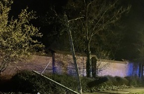 Feuerwehr Ahlen: FW-WAF: Verkehrsunfall auf dem Konrad-Adenauer-Ring