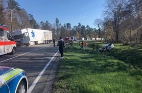 Polizeidirektion Landau: POL-PDLD: Schwerer Verkehrsunfall mit Personenschaden