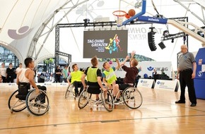 Deutsche Gesetzliche Unfallversicherung (DGUV): Der "Tag ohne Grenzen" wirbt für Inklusion / Großer Aktionstag des Reha- und Behindertensports in Hamburg