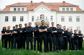 7i7 Design GmbH: KI im Design: Warum Vincent Jureczek von der 7i7 Design GmbH trotz Automatisierung auf echte Designer setzt
