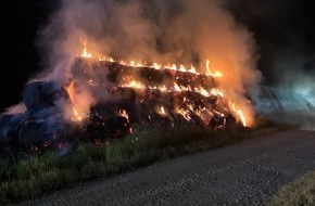 Polizeidirektion Kaiserslautern: POL-PDKL: Heuballen stehen in Flammen