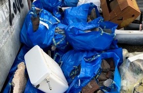 Polizeipräsidium Offenburg: POL-OG: Offenburg - Illegale Ablagerung von Müll, Zeugen gesucht