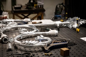 Pressemitteilung - Leuchten Manufactur Wurzen: Investorensuche für den Spezialisten für einzigartige historische Leuchten angelaufen