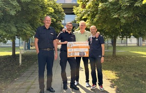 Polizei Braunschweig: POL-BS: Gemeinsame Pressemeldung der Polizeiinspektion Braunschweig und dem 1. FFC Braunschweig: Erster Charity-Bowl generiert 1500EUR Spendengeld