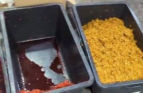 ZOLL-E: Staatsanwaltschaft Wuppertal - Zollfahndung Essen heben illegale Shisha-Tabak Produktion in Remscheid aus - 3 Festnahmen - 700 kg illegaler Wasserpfeifentabak