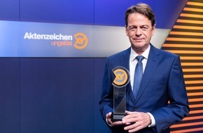 ZDF: Horst Seehofer vergibt XY-Preis 2020 in der ZDF-Sendung "Aktenzeichen XY... ungelöst"